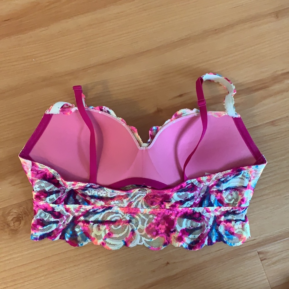 Date bra - Picture 2 of 3